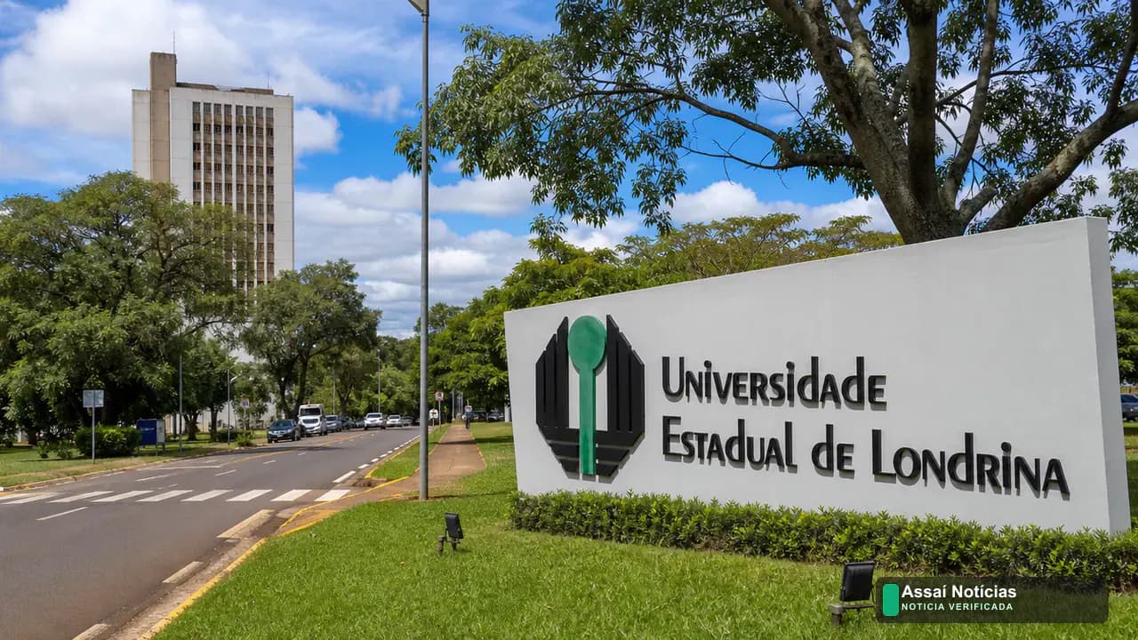 Cerimônia de posse da nova gestão da Universidade Estadual de Londrina